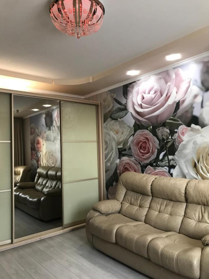 Apartmant In Kpi З Двома Спальнями キエフ エクステリア 写真